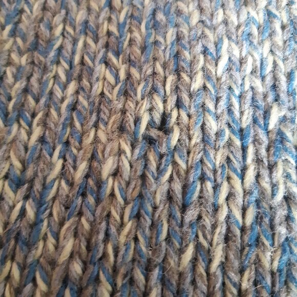 Nevada SZ L Turtle Neck Heavy Weight Sweater, Blue, Taupe & Cream - Picture 16 of 16